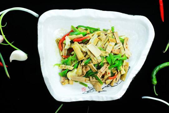 青椒炒筍干
